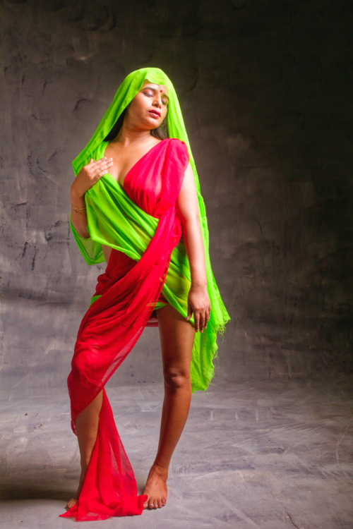 Inder Gopal Advertising . Fashion . Industrial . Model Portfolio Development . Fine Art Photography