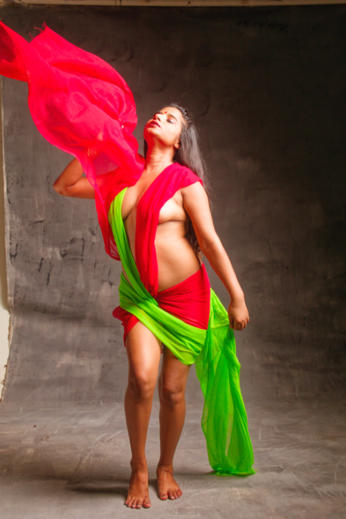 Inder Gopal Advertising . Fashion . Industrial . Model Portfolio Development . Fine Art Photography