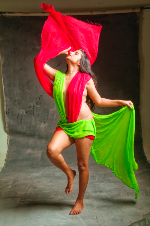 Inder Gopal Advertising . Fashion . Industrial . Model Portfolio Development . Fine Art Photography