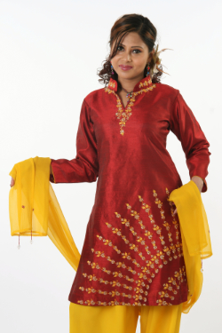 Poster of Inder Gopal studio at F 311 Sector 63, Noida 201307 - Studio facilities are avaible on rent on day shift basis. Inder Gopal Advertising . Fashion . Food & Beverages . Industrial . Products .Ecommerce . Model Portfolio Development . Fine Art Nude Figure Photography