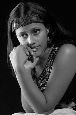 Inder Gopal Advertising . Fashion . Industrial . Model Portfolio Development Photography